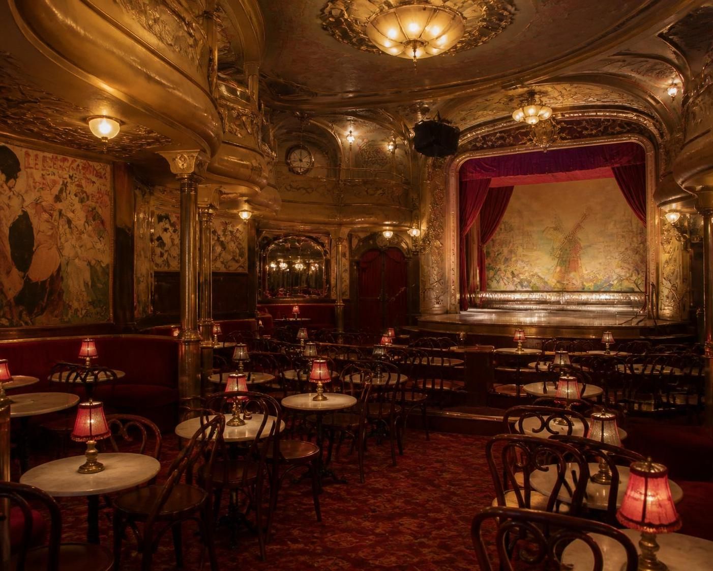 découvrez comment le cabaret érotique parisien historique révèle l'évolution et l'importance de la liberté sexuelle à travers ses spectacles et son influence culturelle.